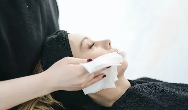 girl getting ready for Korean oxygen facial